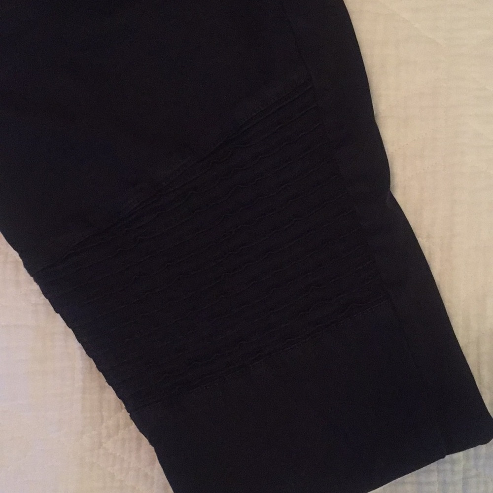 Black Mossimo patterned jeggings